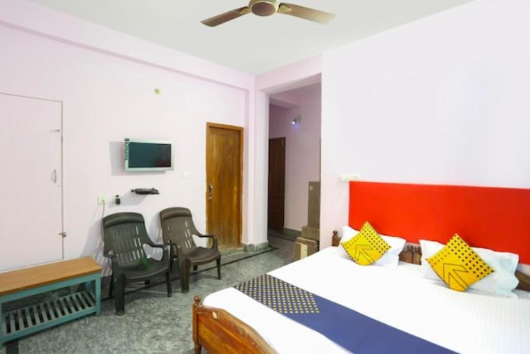 Hotel Alaka Purî Extérieur photo